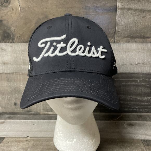 Titleist Hat Mens Sm/M Black FJ Footjoy Pro V1 New Era Golf Fitted Stretch - Picture 1 of 11